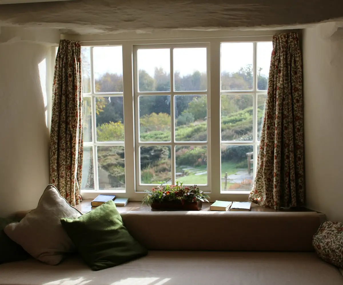 open-window-curtains.webp